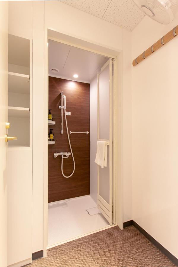 Hostal Q And Lounge Ueno Tokio
